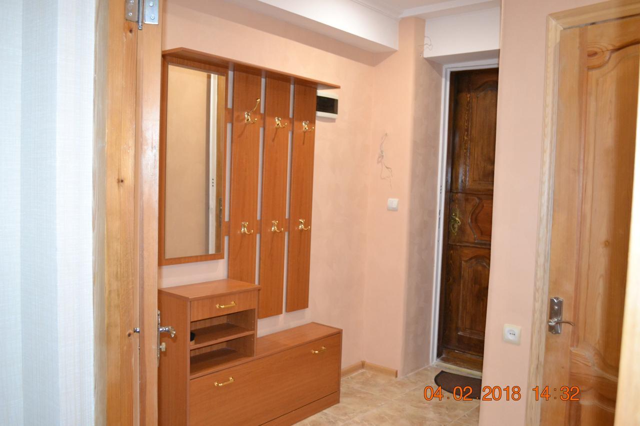 Apartment On Ikalto 8 Tbilisi Ngoại thất bức ảnh