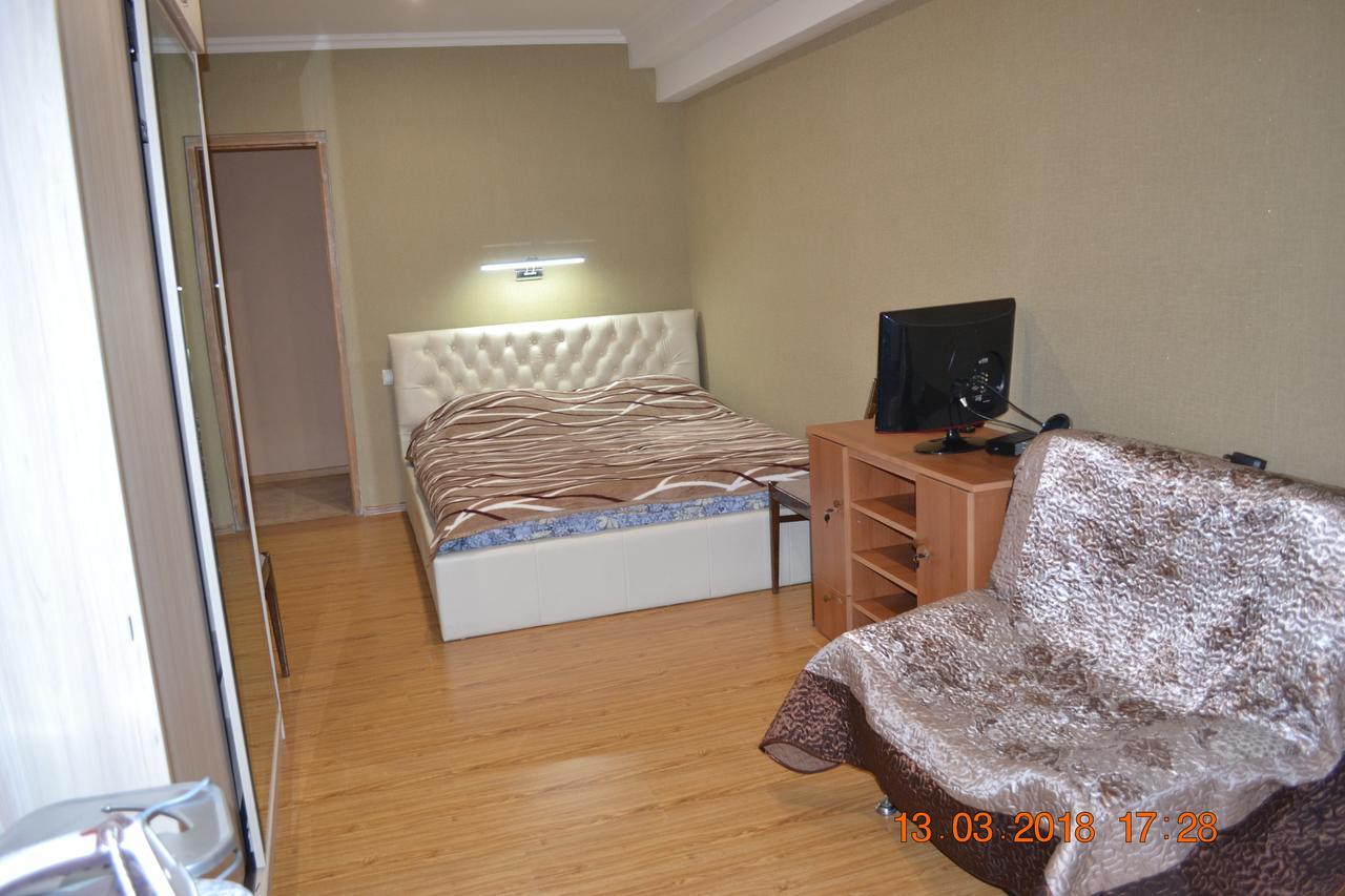 Apartment On Ikalto 8 Tbilisi Ngoại thất bức ảnh